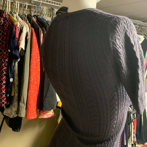 Bcbg top - Picture 4 of 5